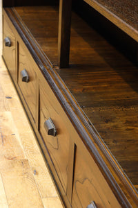 温かみある色彩にゆらゆらガラスが揺らめく十字窓レトロガラスケース BB3328