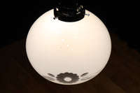 椿の花の透かし絵が浮かぶ可愛らしい電笠 DC8440