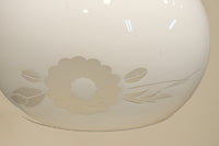 椿の花の透かし絵が浮かぶ可愛らしい電笠 DC8440