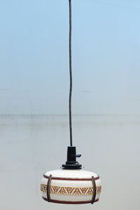 朱セルの帯装飾で昭和レトロな面持ちの電笠 DC8445