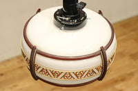 朱セルの帯装飾で昭和レトロな面持ちの電笠 DC8445