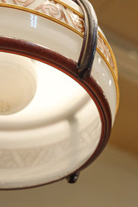 朱セルの帯装飾で昭和レトロな面持ちの電笠 DC8445