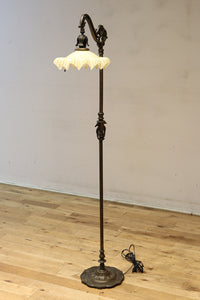 高さ1485ミリ!! クラシカルなデザインで上品な大型スタンドライト DC8431