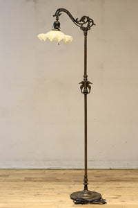 高さ1485ミリ!! クラシカルなデザインで上品な大型スタンドライト DC8431