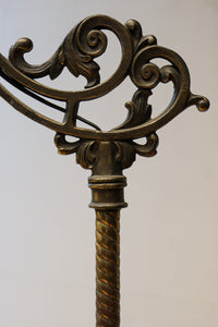 高さ1485ミリ!! クラシカルなデザインで上品な大型スタンドライト DC8431