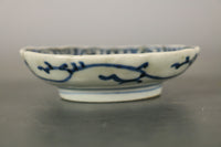 品の良い藍色が美しい蛸唐草模様の豆皿 DB4879 在庫2枚