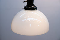 The milky, simple, retro-type electro-DB7049