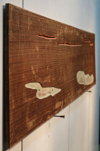 幅2192ミリ!! 素朴なレリーフ模様で味わい溢れる長尺透かし板 E8070 在庫1枚