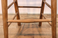 オーク木地の風合いと味わい溢れるアンティークチェアー DB7256c