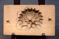 1-1abcde stock (1 b: 1 e: 1 e: 1 e: 1) with a lid-shaped DB7061abcde stock (a: 1 b: 1 c: 1 e: 1) with a lid of a large ring of flowers and