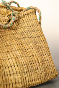 こなれた風合いが魅力の藁編みのバッグ DB7792