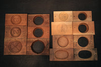 文字入りの型やシンプルな型の模様を揃えた蓋付き菓子型 DB5883a-g 在庫(a:1 b:1 c:1 d:1 e:1 f:1 g:1)個