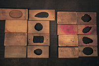 A cake type DB5884a-h stock with a lid aligned with a pattern of a good luck flora and fauna (a:1 b:0) c:0 d:1 e:0 f:1 g:1 h:1)