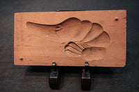 Confectionery DB5924a-i inventory (c: 1 g: 1 i: 1) with the handle of vegetables and fish in the form of a lid.