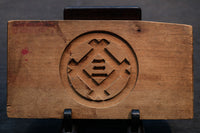 Tasteful confectionery type DB5954a-j stock lined with beautiful patterns of shape (a:1 b:1 c:0) d:1 e:1 f:1 g:1 h:1 i:1 j:1)