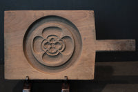 大きな絵柄が華やかな持ち手の付いた菓子型 DB2479a-p 在庫10個