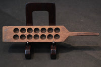 幾何学模様や作りが味わい深い持ち手付きの菓子型 DB2472hj 在庫2個