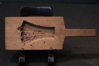 幾何学模様や作りが味わい深い持ち手付きの菓子型 DB2472hj 在庫2個