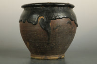 釉薬の色味や味わいが見事な小型の壺 DB4150