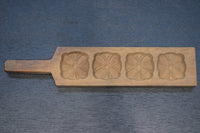 A confectionery DB7551a-f inventory (a: 1 b: 1 c: 1 e: 1, 1 e: 1)) with a lid picture of the scene.