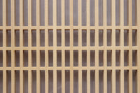 黒枠に木地色の縦繁が映えるガラス入り欄間 E8603 在庫1枚