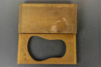 ゆったりと落ち着いた流れの杢目が綺麗な大型菓子型 DB6849