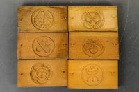 Confectionery DB6862a-f inventory (a: 1 b: 0 c: 1 e: 1 f: 1) 1 e: 1) with the lid of the family crest on the family crest