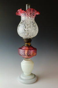 The red diamond vase stand lamp