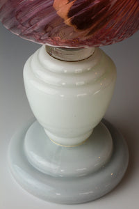The red diamond vase stand lamp