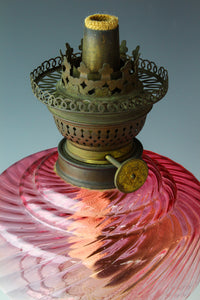 The red diamond vase stand lamp