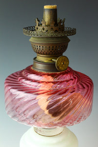 The red diamond vase stand lamp