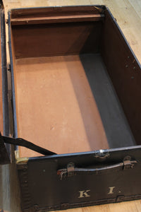 立派な金具の付いたお洒落なトランクケース DB2985