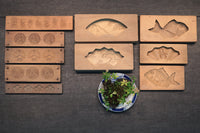 縁起物の風景や生き物など雅な趣きある四角の菓子型 DB3106a-g 在庫(a:1 b:1 d:0 e:0 f:1)枚