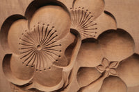 繊細な花模様を1つ描いた風情ある四角の菓子型 DB3107a-m 在庫4個