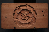 花木や家屋などの模様を1つ描いた情緒ある四角の菓子型 DB3108a-n 在庫8個