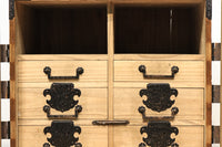 珍品!! 11杯の引き出しを備えた風格漂う行商箪笥 BB1089