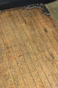 珍品!! 11杯の引き出しを備えた風格漂う行商箪笥 BB1089