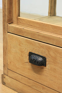 ディスプレイに最適な開放感ある4面ガラスケース BB1435