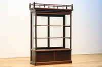 和モダンデザイン!! すっきり中を見渡せる小ぶりの四面ガラスショーケース BB1579