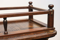 和モダンデザイン!! すっきり中を見渡せる小ぶりの四面ガラスショーケース BB1579