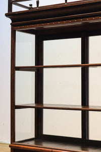 和モダンデザイン!! すっきり中を見渡せる小ぶりの四面ガラスショーケース BB1579