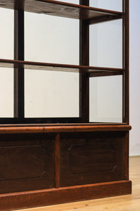 和モダンデザイン!! すっきり中を見渡せる小ぶりの四面ガラスショーケース BB1579