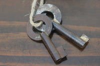 稀少!!唐獅子金具の古色を纏う仙台衣裳箪笥 Ba9316-MT