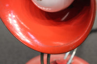 赤が可愛い昭和レトロ感漂うスタンド DC1175