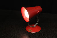 赤が可愛い昭和レトロ感漂うスタンド DC1175