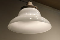 ゆったりと愛嬌あるシンプルな大型電笠 DC1180