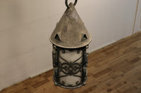 三角屋根とレリーフ模様が可愛いらしいシャンデリア DC1524