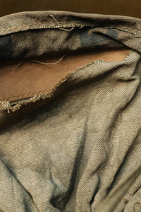 時代を重ねた渋みある鉄製ヘルメット DC1734