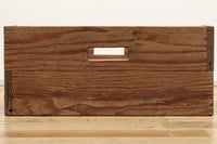 大らかな流れの杢目が魅力的な正方形の木箱 DC2018