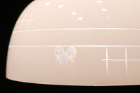 乳白色ガラスに和モダンな模様が浮かびあがる電笠 DC2096